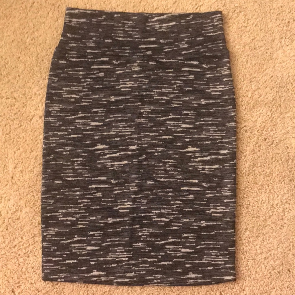 LuLaRoe Cassie pencil skirt, small
